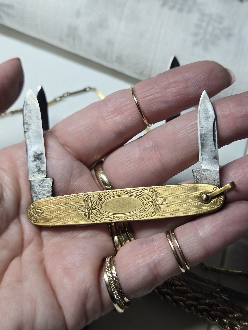 Vintage Gold-Tone Multi-Blade Pocket Knife Set - Gold - Picture 5 of 9
